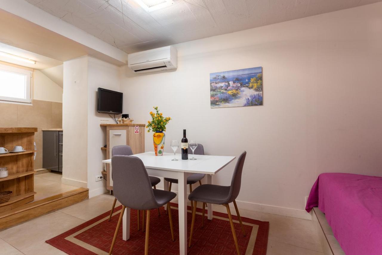 Apartment Gorki Split Buitenkant foto